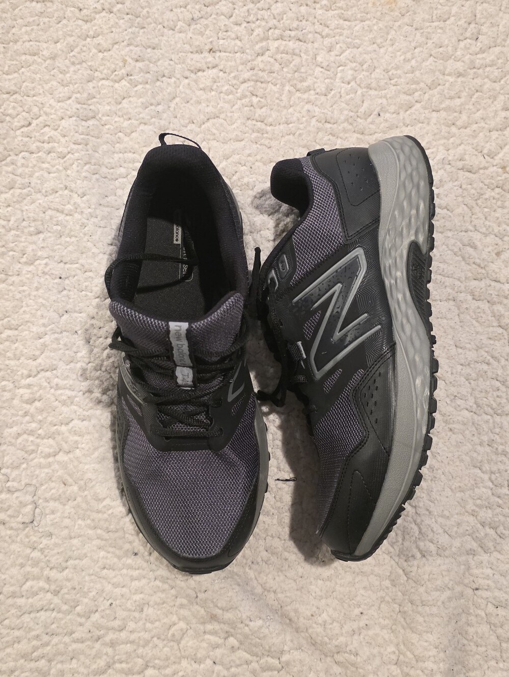 New Balance 410v8 Trail Running Shoes Mens Sz 13 4E Extra Wide Black MT410LB8